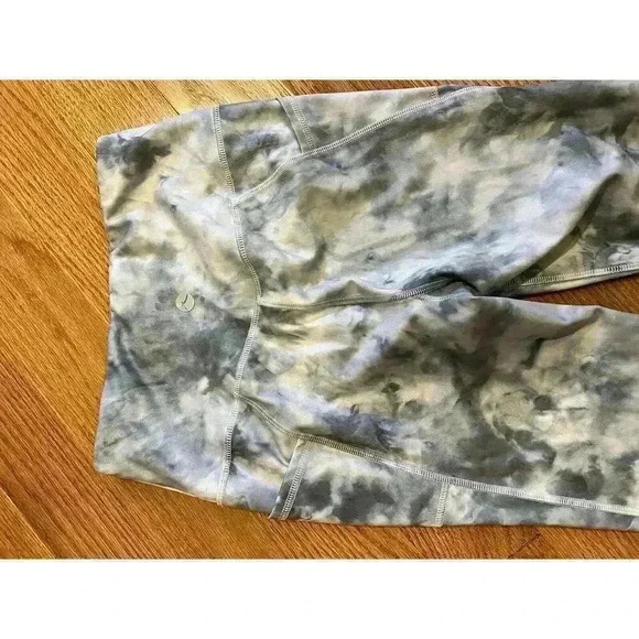 X by Gottex Women's Gray and White Athletic Leggings Size Small Yoga Running - Picture 6 of 6